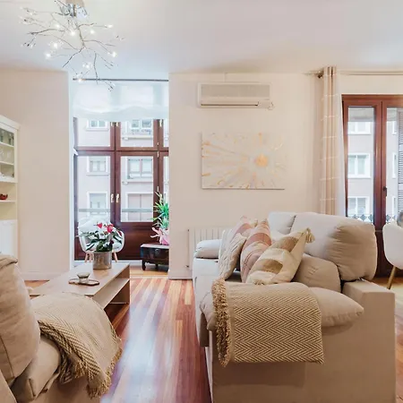 Cozy Bilbao, Zona Alhondiga-moyua Apartment *